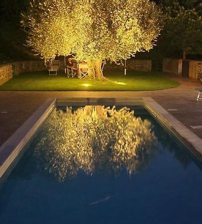 Bed and Breakfast Il Gigante Che Dorme Castel Castagna Esterno foto