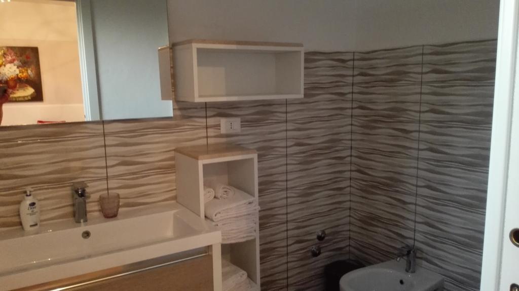 Bed and Breakfast Il Gigante Che Dorme Castel Castagna Esterno foto