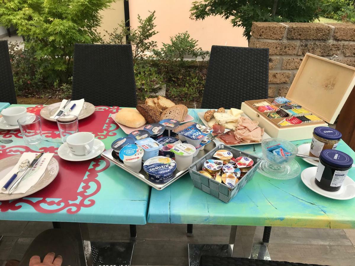 Bed and Breakfast Il Gigante Che Dorme Castel Castagna Esterno foto